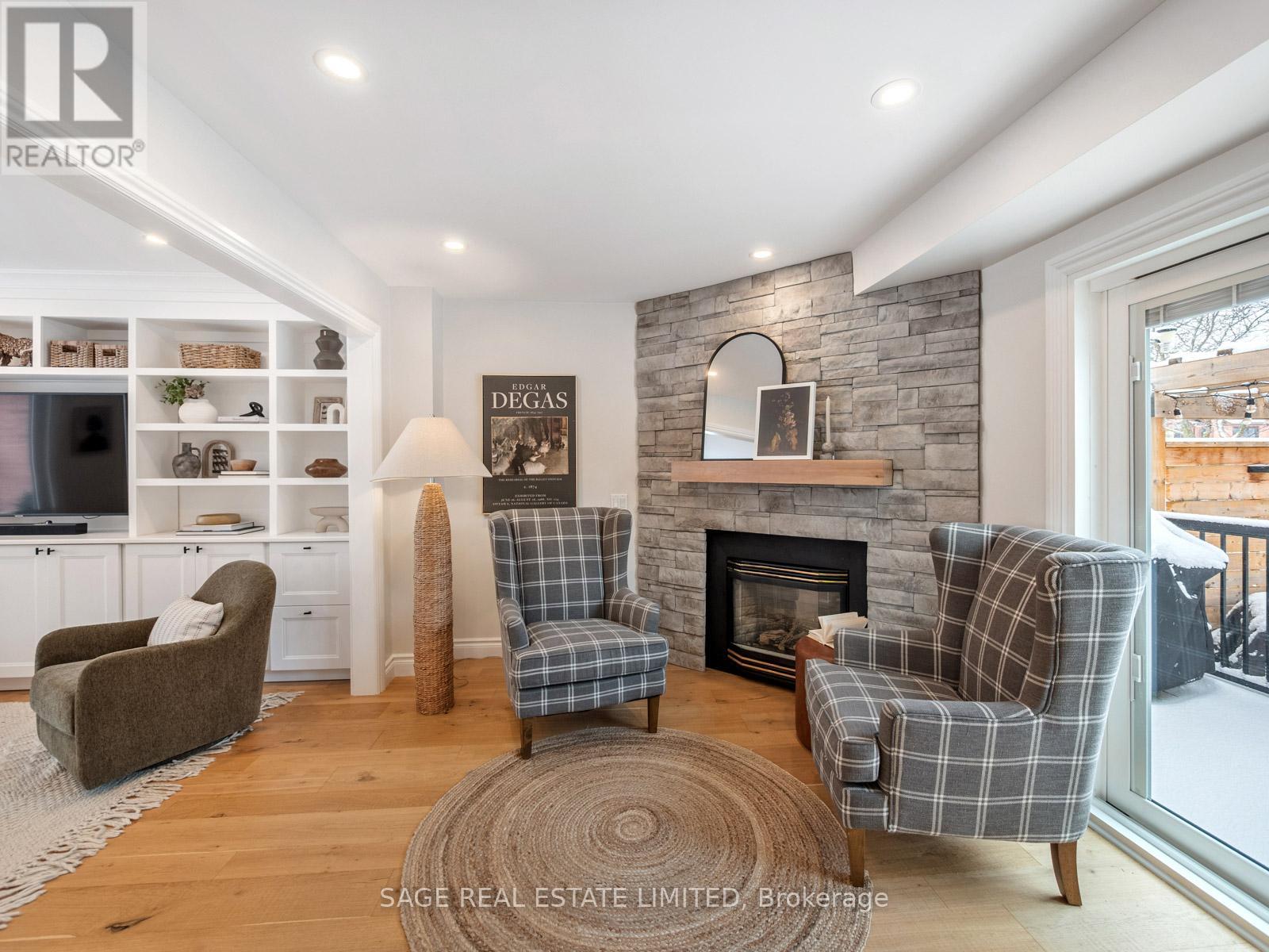 681 Leslie Valley Drive, Newmarket (Huron Heights-Leslie Valley), Ontario  L3Y 7J6 - Photo 20 - N12892382