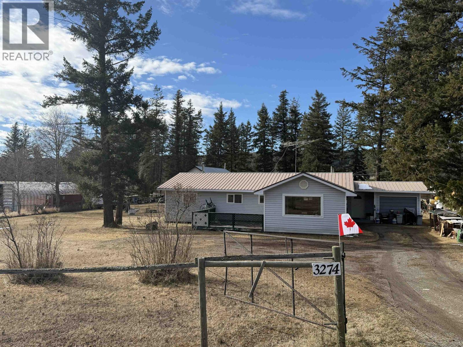 3274 HINSCHE ROAD, Williams Lake, British Columbia