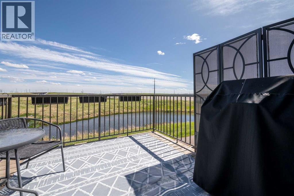 100 Copperstone Villas Se, Calgary, Alberta  T2Z 5E3 - Photo 10 - A2291995