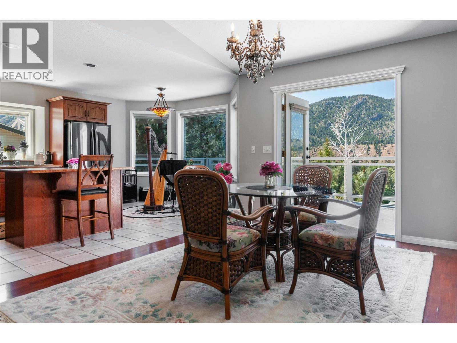 1214 Peachcliff Drive, Okanagan Falls, British Columbia  V0H 1R1 - Photo 8 - 10378743