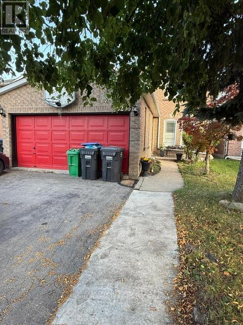 6296 Prairie Circle, Mississauga (Lisgar), Ontario  L5N 5Y7 - Photo 3 - W12892336