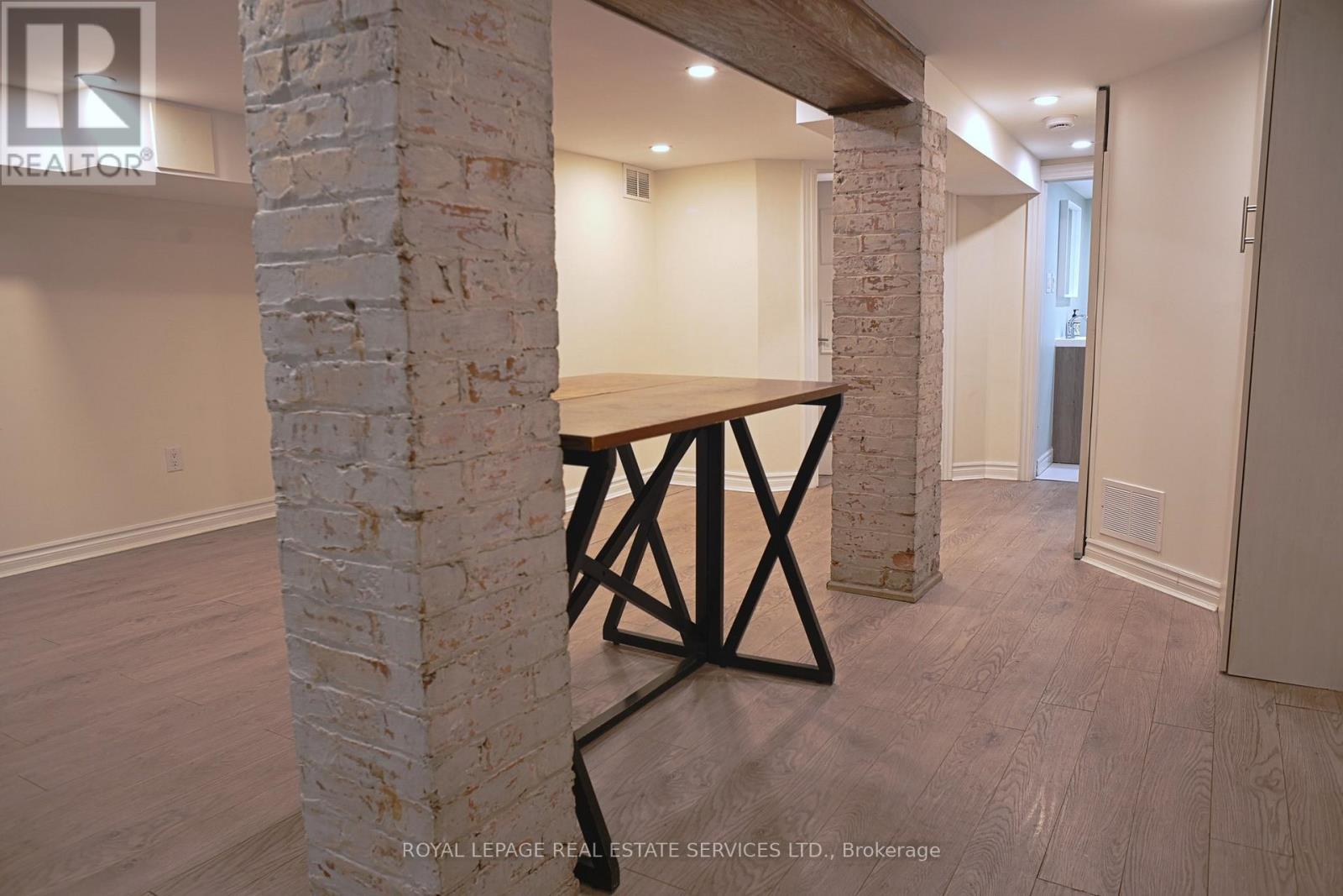 Lower - 285 Willard Avenue, Toronto (Runnymede-Bloor West Village), Ontario  M6S 3R1 - Photo 9 - W12892384