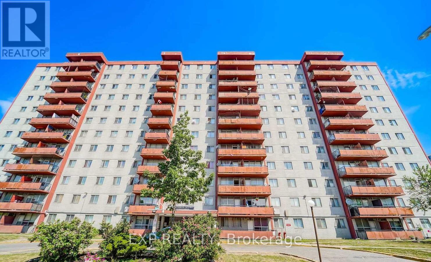 402 - 50 LOTHERTON PATHWAY, toronto (yorkdale-glen park), Ontario