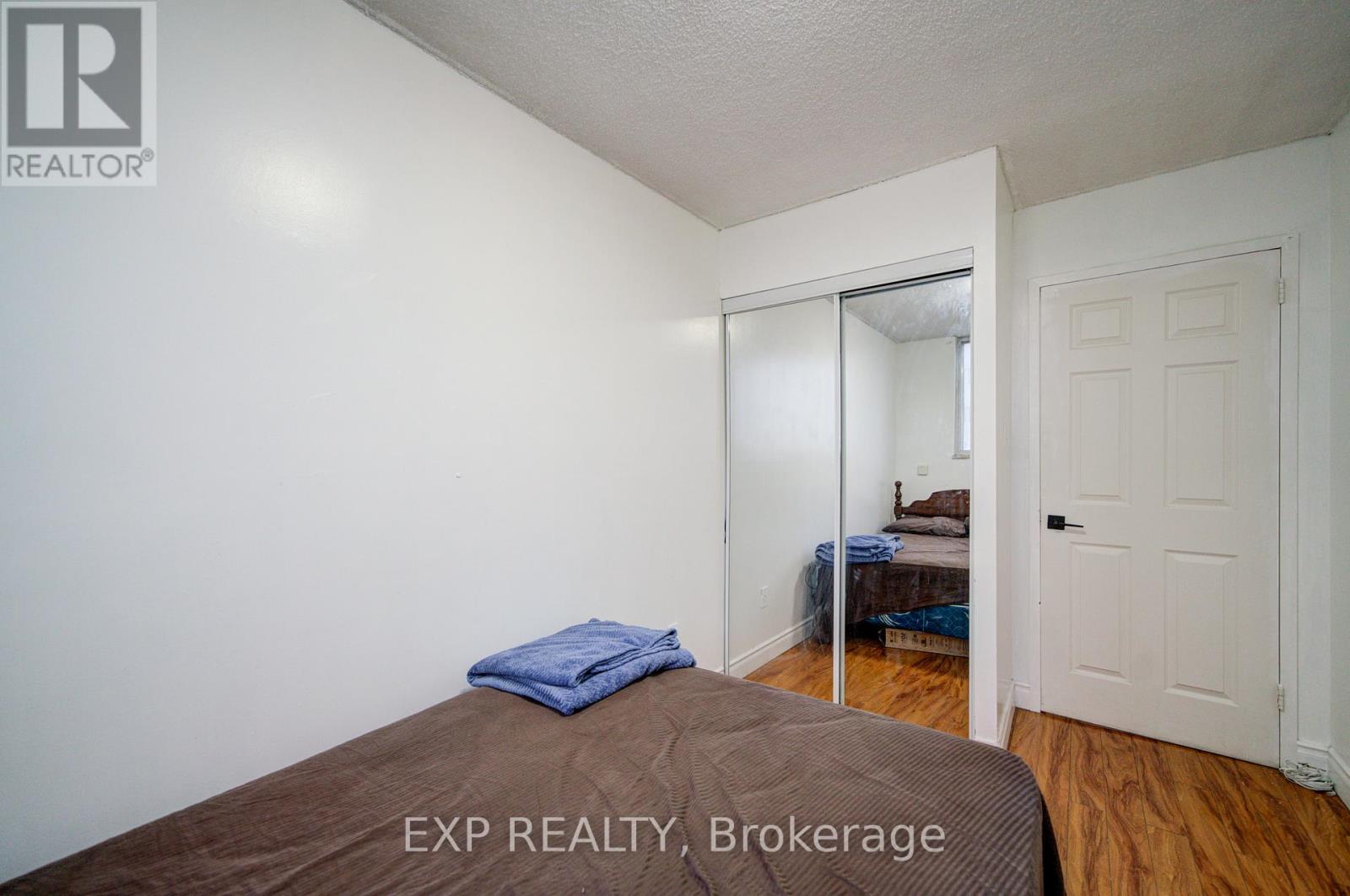 402 - 50 Lotherton Pathway, Toronto (Yorkdale-Glen Park), Ontario  M6B 2G8 - Photo 21 - W12892402