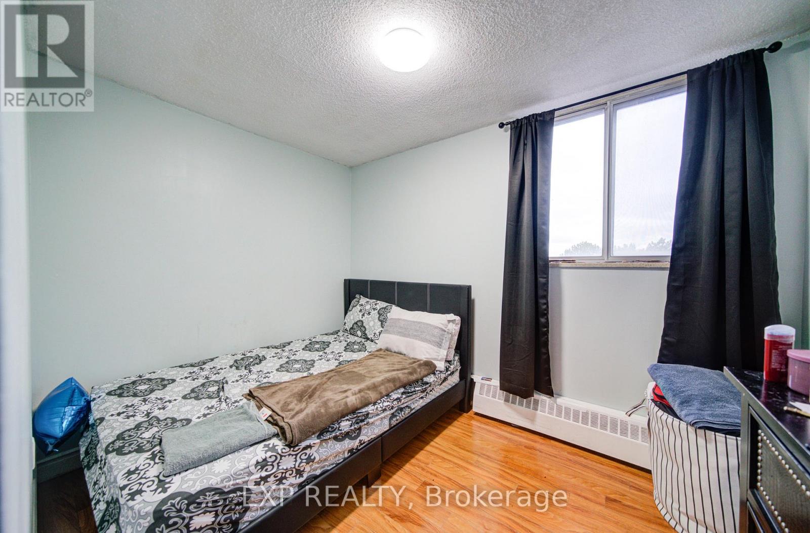 402 - 50 Lotherton Pathway, Toronto (Yorkdale-Glen Park), Ontario  M6B 2G8 - Photo 28 - W12892402