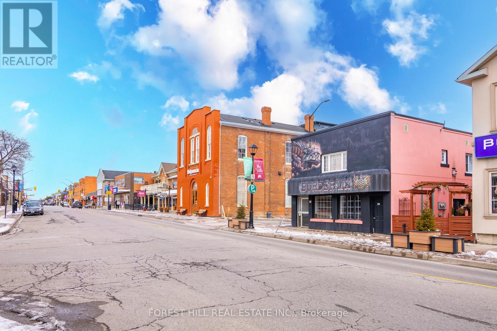 277 Queen Street S, Mississauga (Streetsville), Ontario  L5M 1L9 - Photo 2 - W12892426