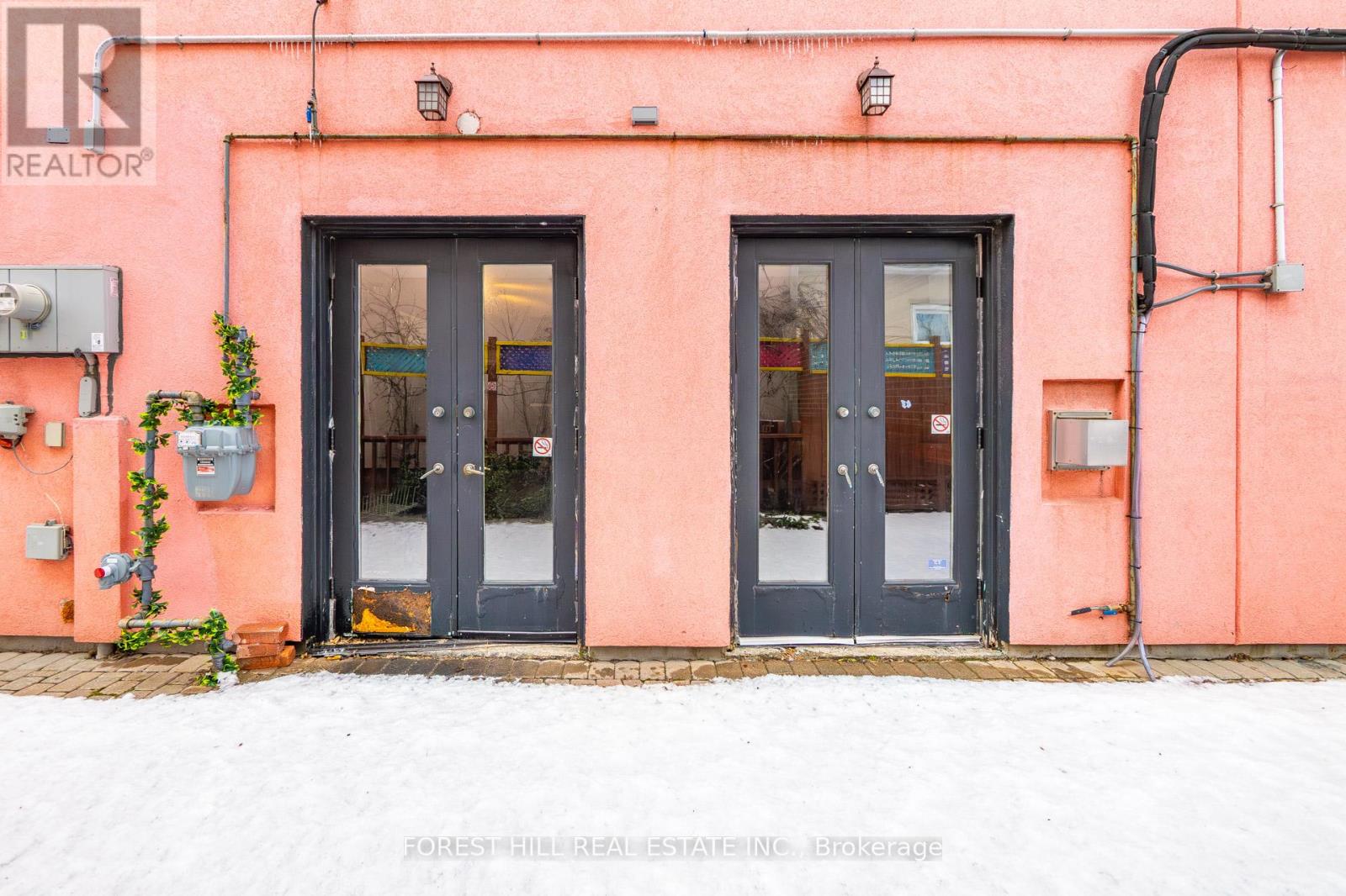 277 Queen Street S, Mississauga (Streetsville), Ontario  L5M 1L9 - Photo 22 - W12892426