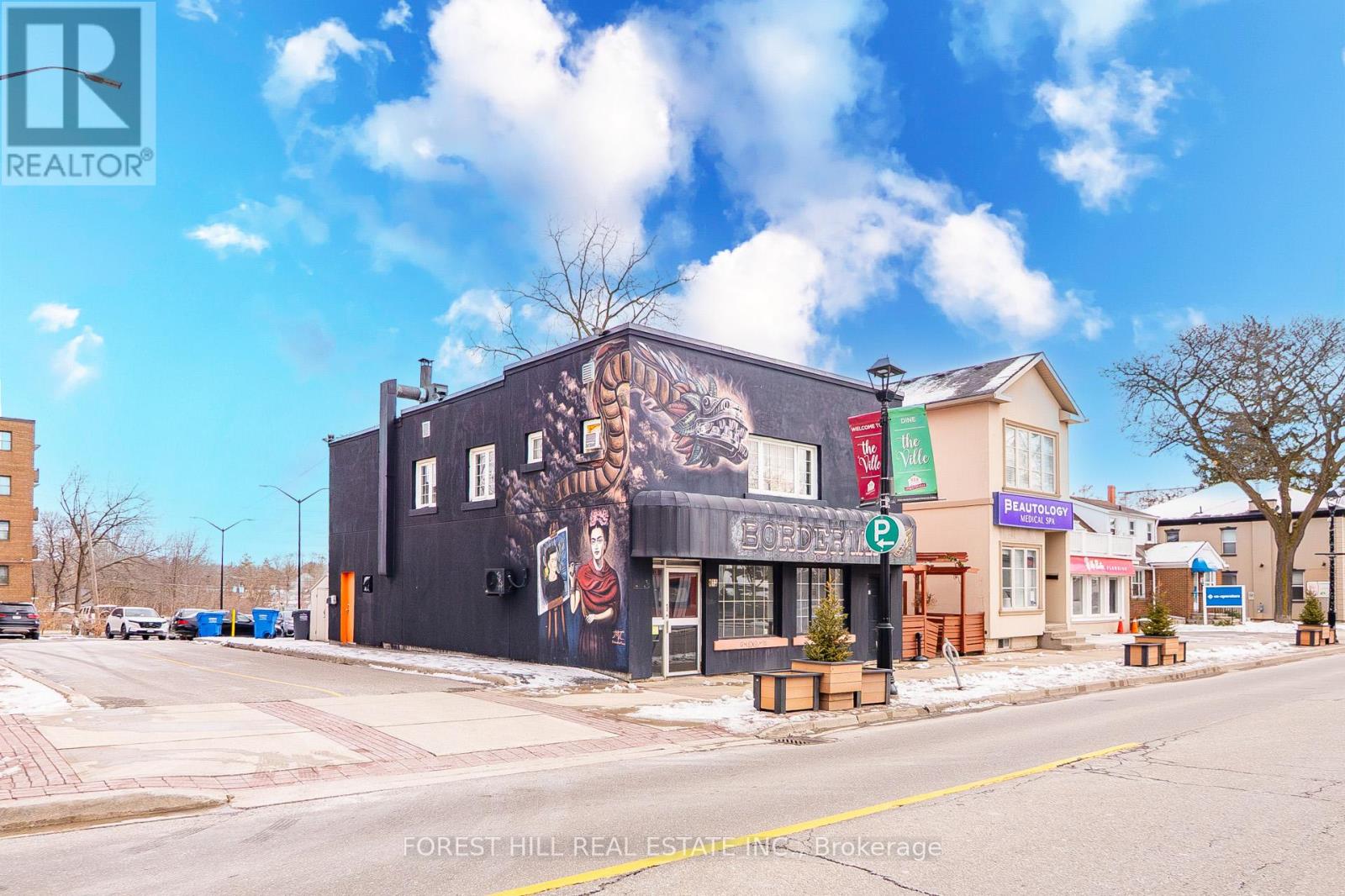 277 Queen Street S, Mississauga (Streetsville), Ontario  L5M 1L9 - Photo 4 - W12892426