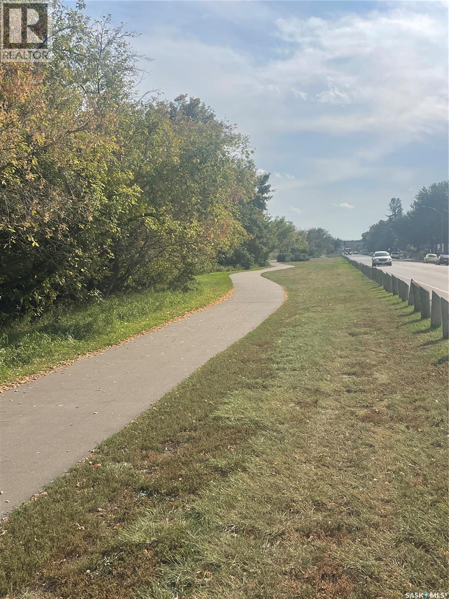 1551 Spadina Crescent E, Saskatoon, Saskatchewan  S7K 3J3 - Photo 7 - SK030659