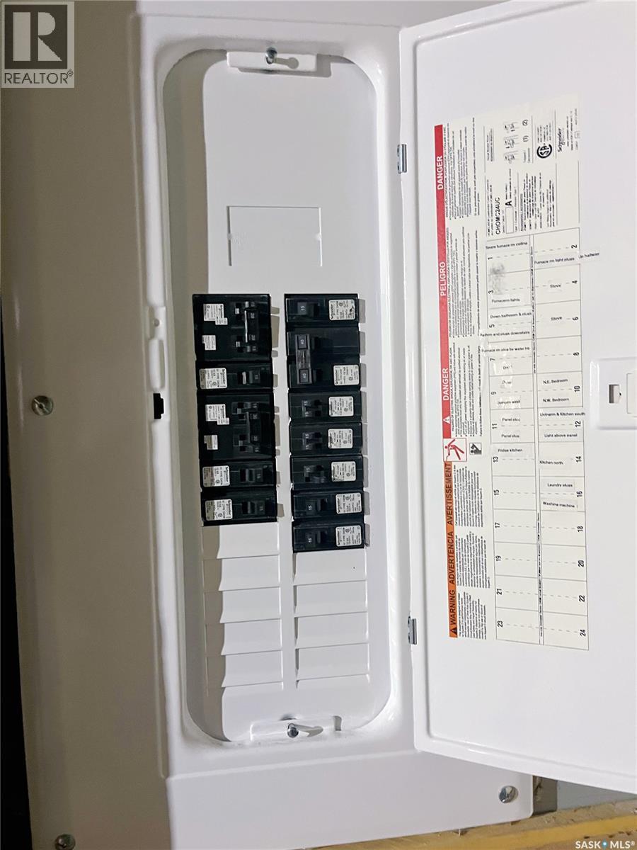 453 Vancouver Avenue S, Saskatoon, Saskatchewan  S7M 3N3 - Photo 10 - SK030130