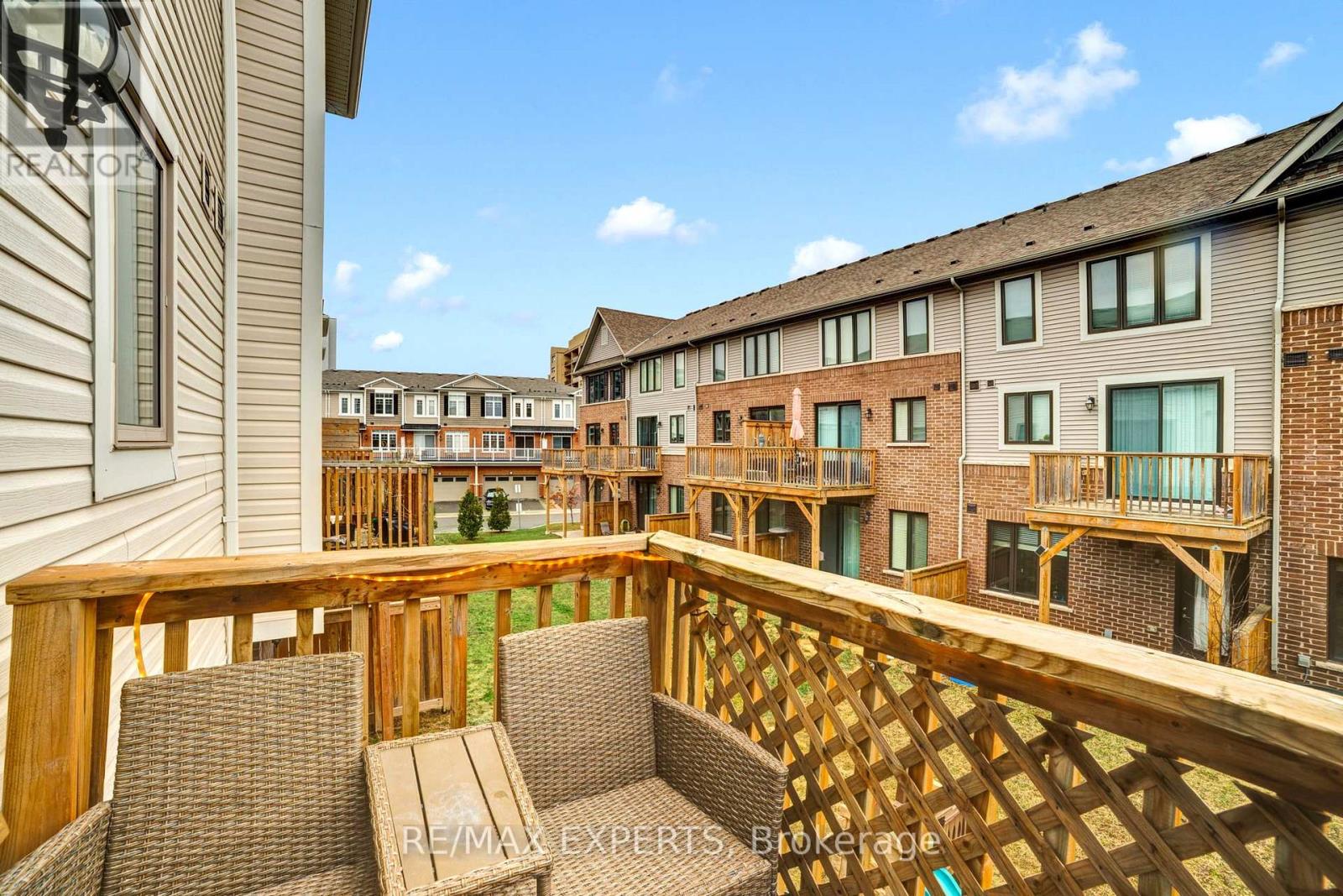 15 Rapids Lane, Hamilton (Vincent), Ontario  L8K 0A3 - Photo 15 - X12892354