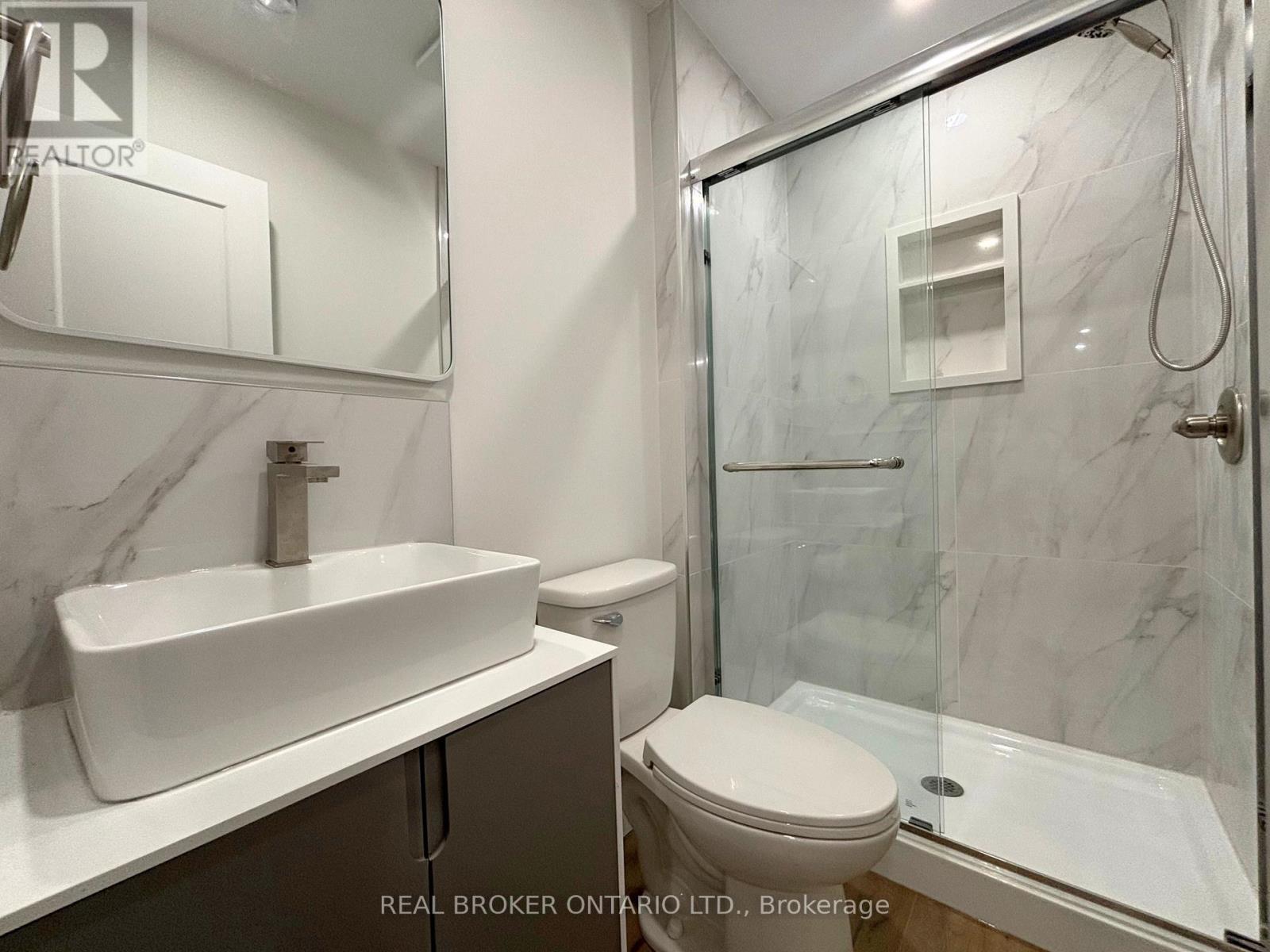 5 - 6 Caithness Street E, Haldimand, Ontario  N3W 1B7 - Photo 6 - X12892424