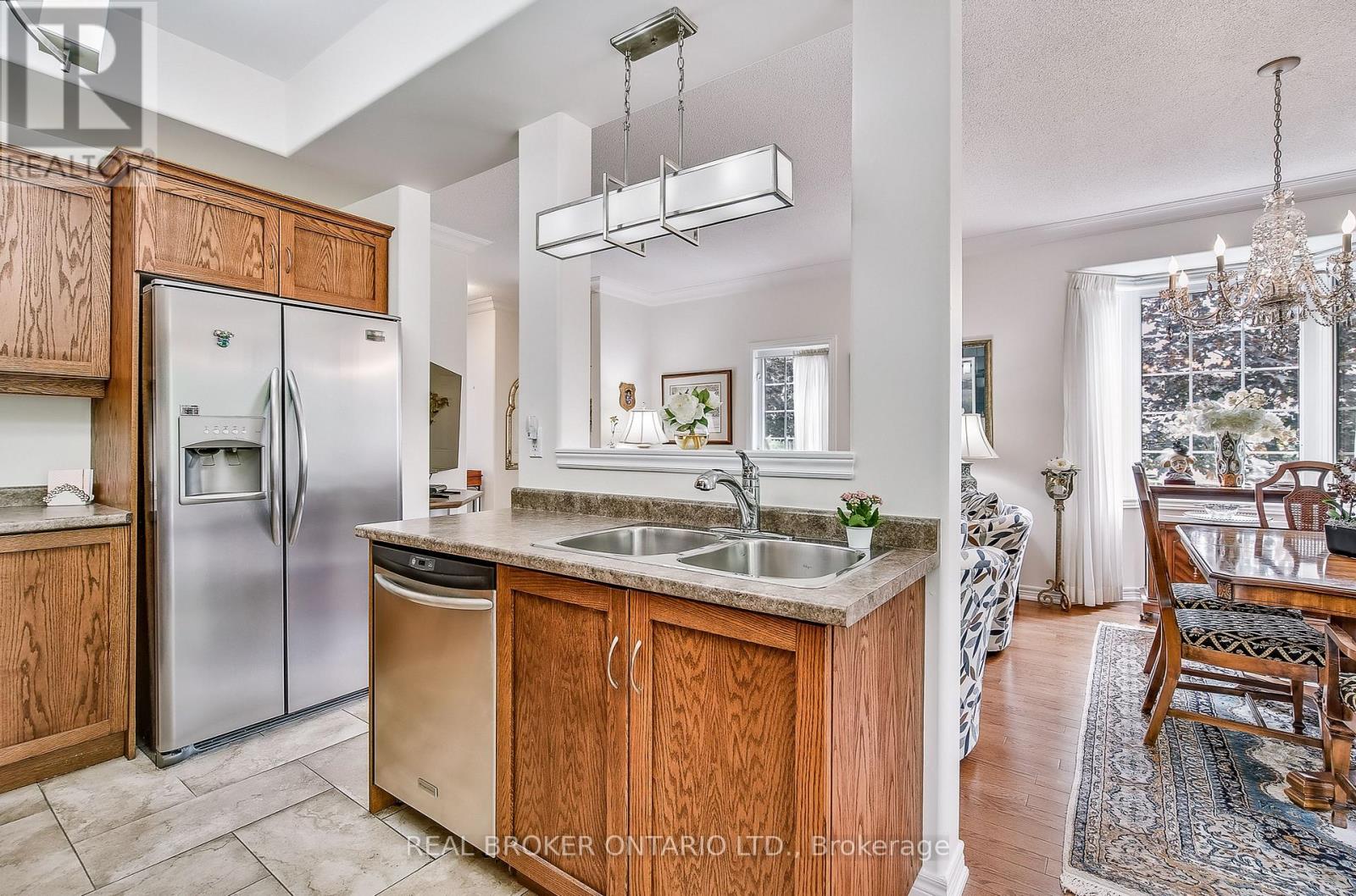 16 - 5 Liddycoat Lane, Hamilton (Ancaster), Ontario  L9G 0A7 - Photo 10 - X12892428