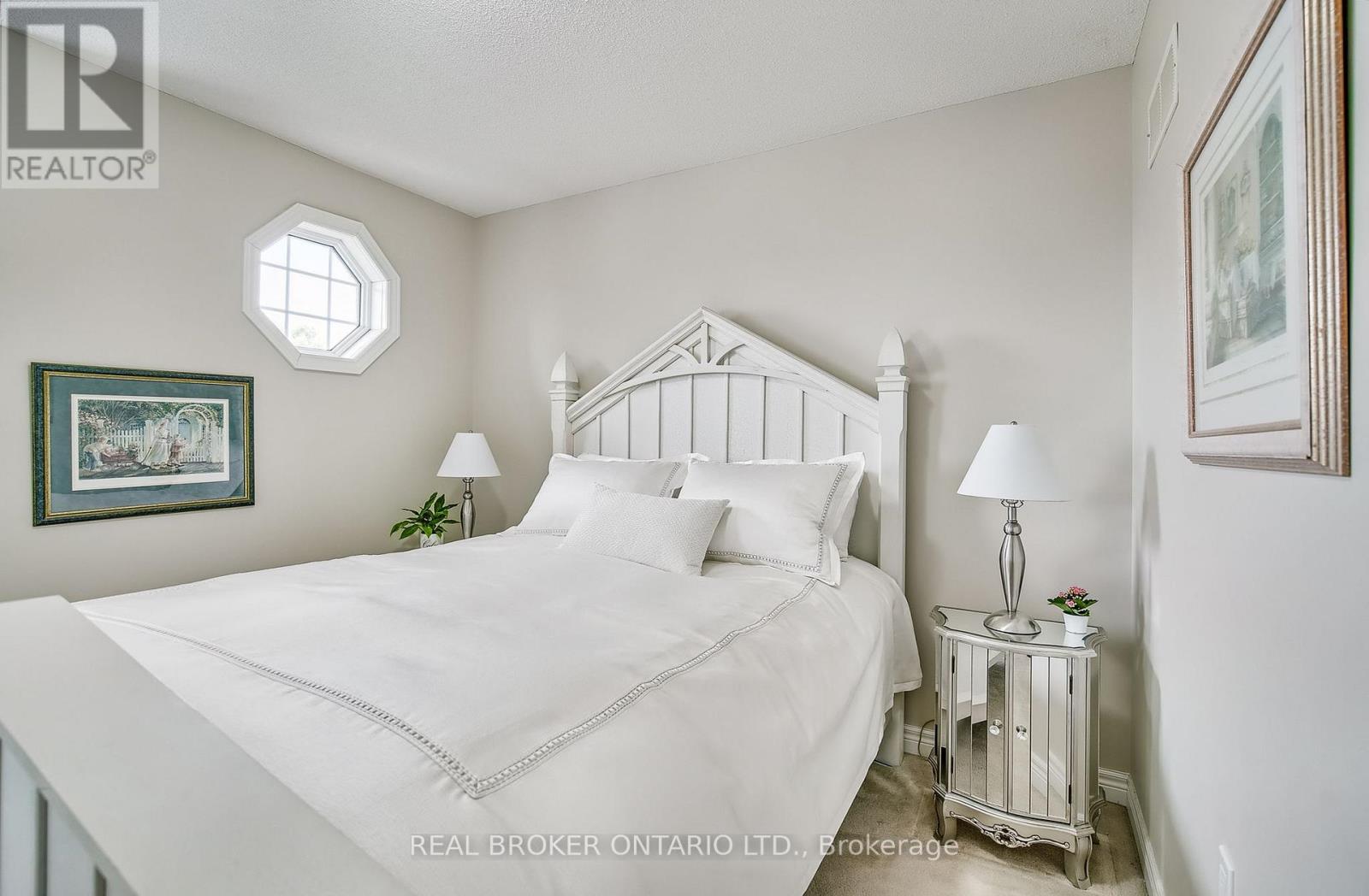 16 - 5 Liddycoat Lane, Hamilton (Ancaster), Ontario  L9G 0A7 - Photo 17 - X12892428