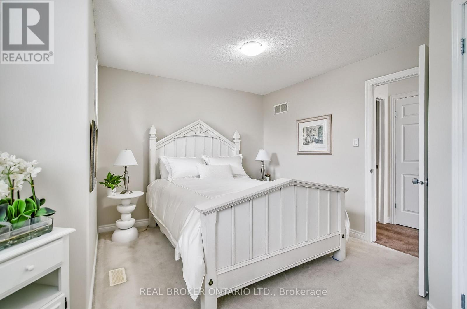 16 - 5 Liddycoat Lane, Hamilton (Ancaster), Ontario  L9G 0A7 - Photo 18 - X12892428