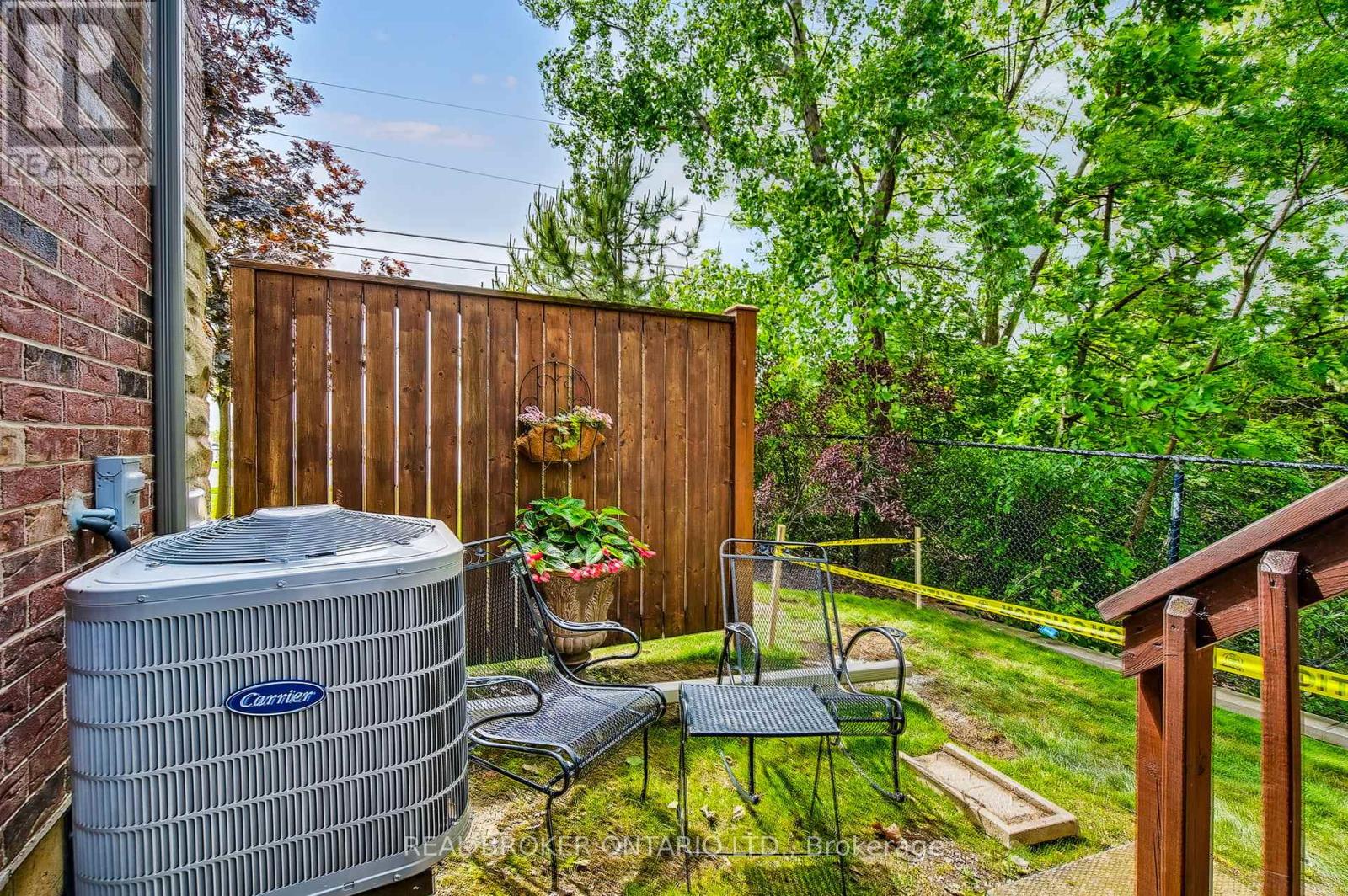 16 - 5 Liddycoat Lane, Hamilton (Ancaster), Ontario  L9G 0A7 - Photo 35 - X12892428