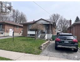 7 DUNLOP AVENUE, Toronto, Ontario