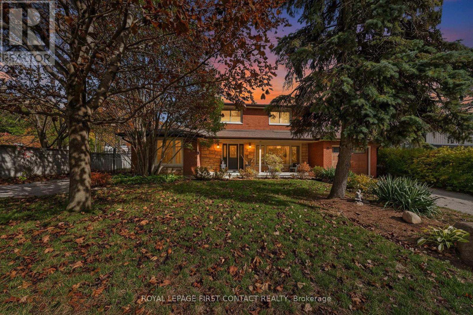 15 Rodney Street, Barrie, Ontario  L4M 4B5 - Photo 42 - S12852248