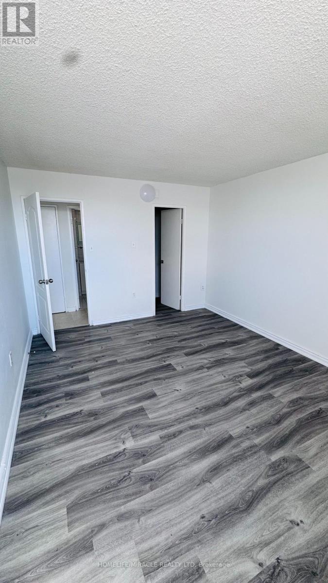 307 - 2645 Kipling Avenue, Toronto (Mount Olive-Silverstone-Jamestown), Ontario  M9V 3S6 - Photo 14 - W12891590