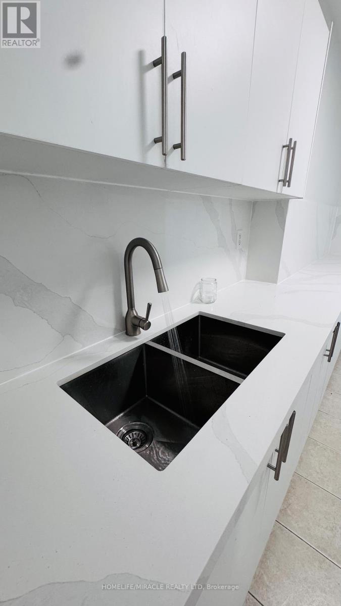 307 - 2645 Kipling Avenue, Toronto (Mount Olive-Silverstone-Jamestown), Ontario  M9V 3S6 - Photo 28 - W12891590