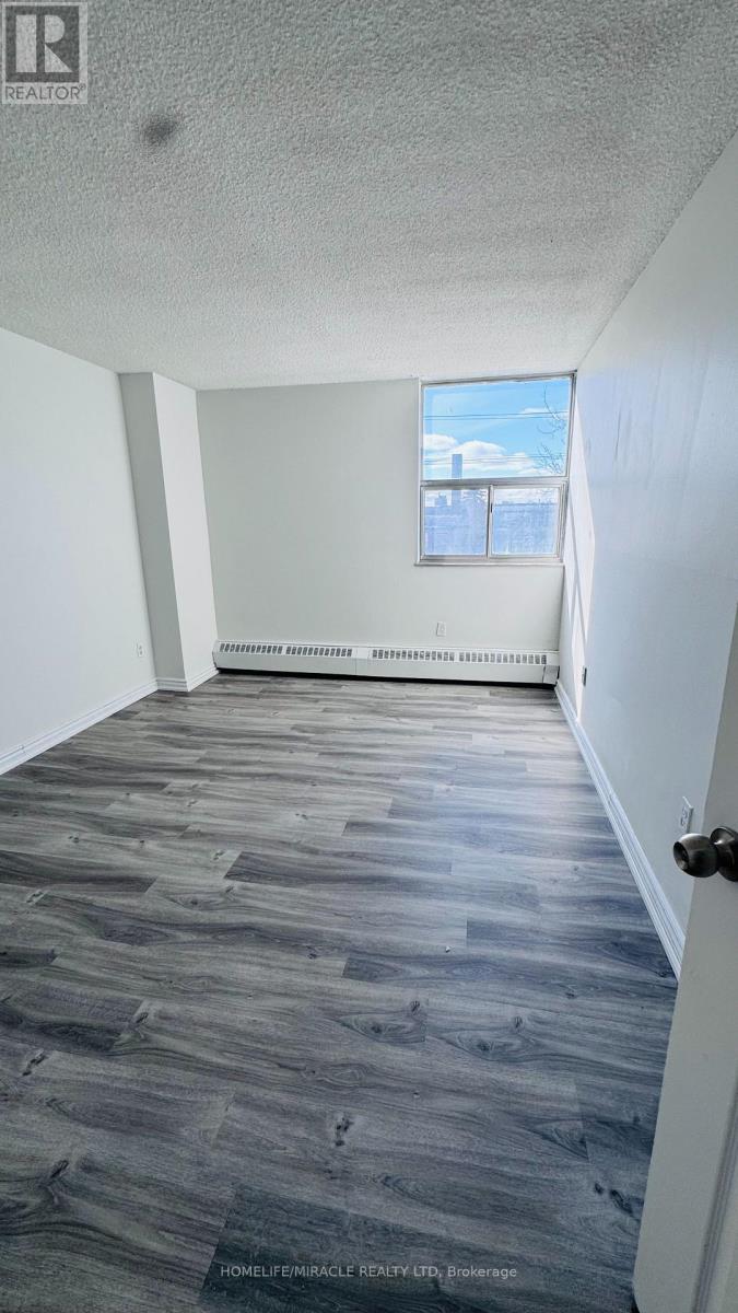 307 - 2645 Kipling Avenue, Toronto (Mount Olive-Silverstone-Jamestown), Ontario  M9V 3S6 - Photo 15 - W12891590