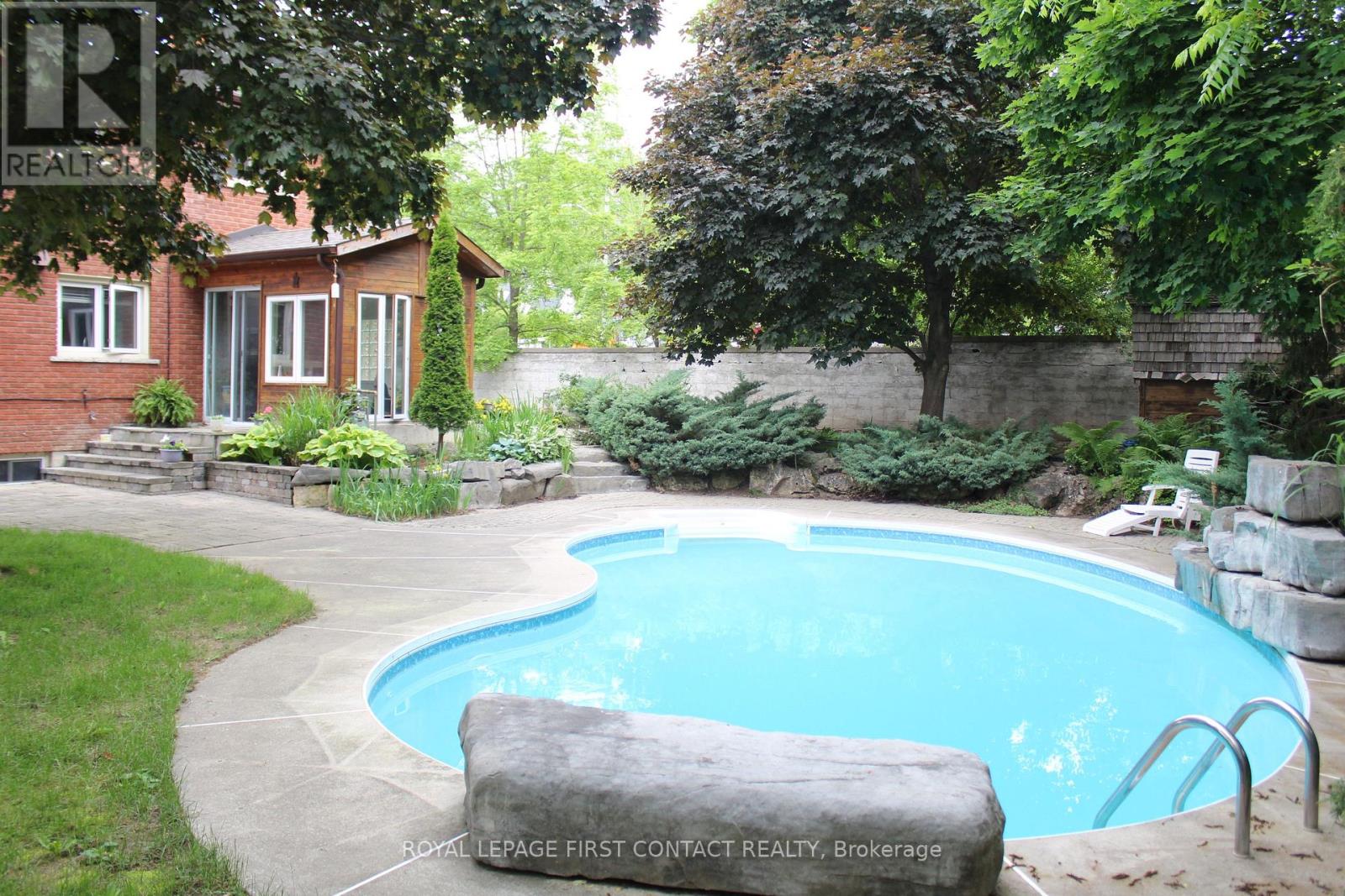 15 Rodney Street, Barrie, Ontario  L4M 4B5 - Photo 28 - S12852248