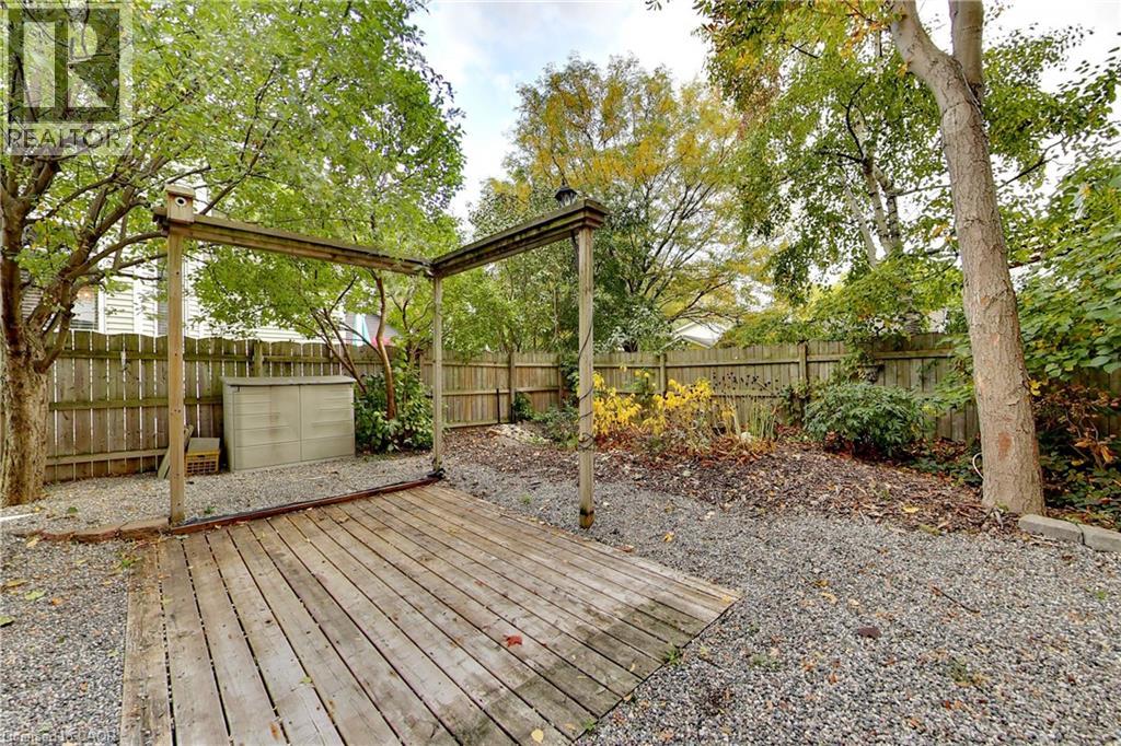 122 Forsyth Street Unit# East #1, Sarnia, Ontario  N7T 6C3 - Photo 9 - 40812881