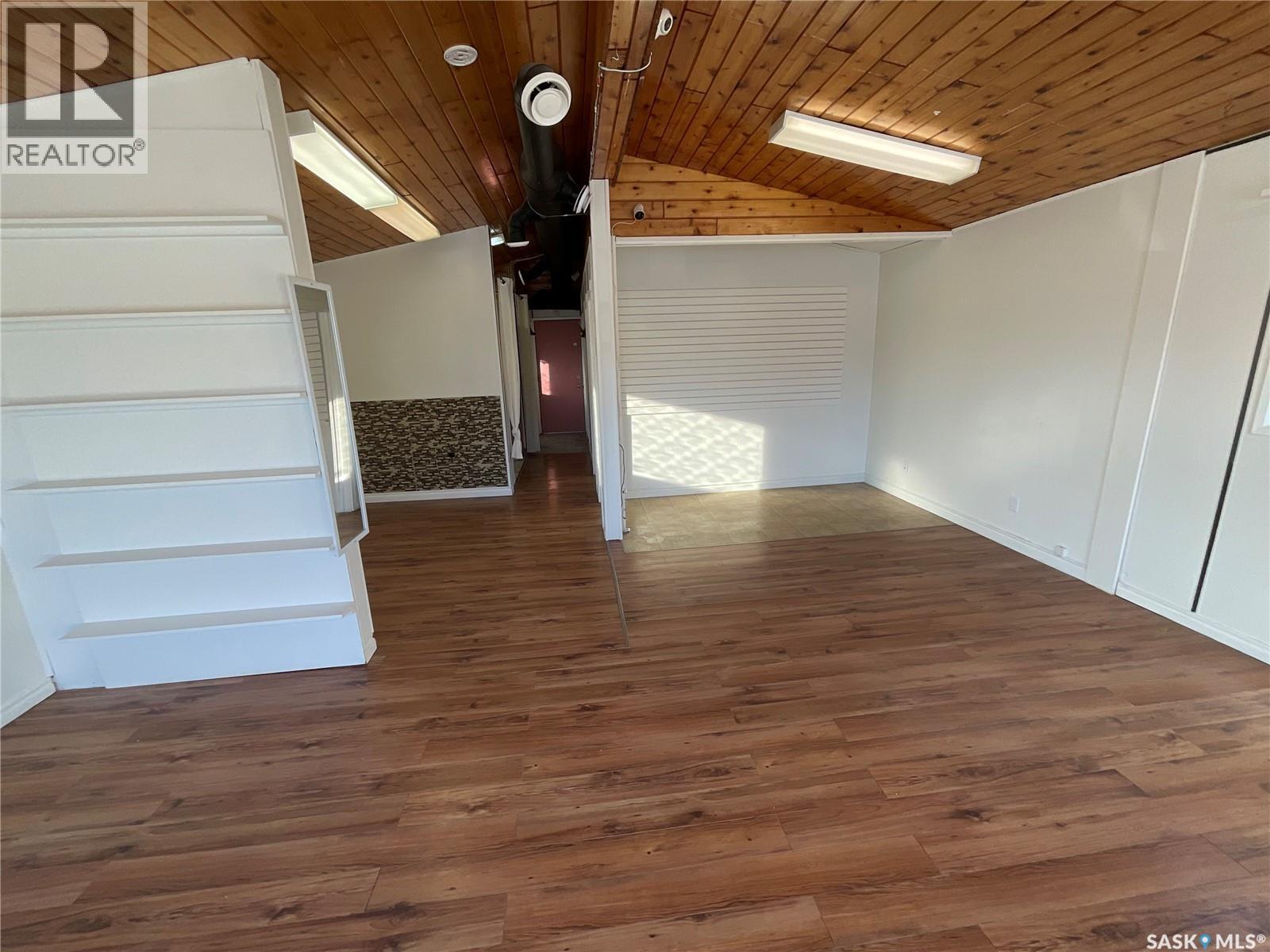 200 1st Street S, Wakaw, Saskatchewan  S0K 4P0 - Photo 7 - SK030188