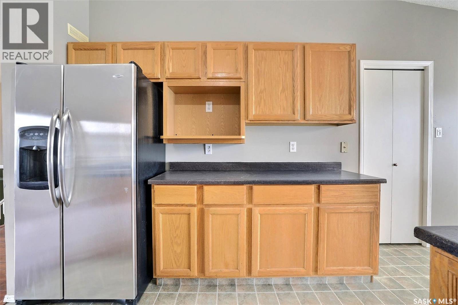 1636 Violet Crescent N, Regina, Saskatchewan  S4X 4L7 - Photo 12 - SK030424