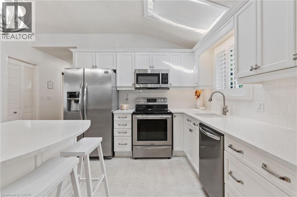 2031 Erie Street, Port Dover, Ontario  N0A 1N7 - Photo 11 - 40798400