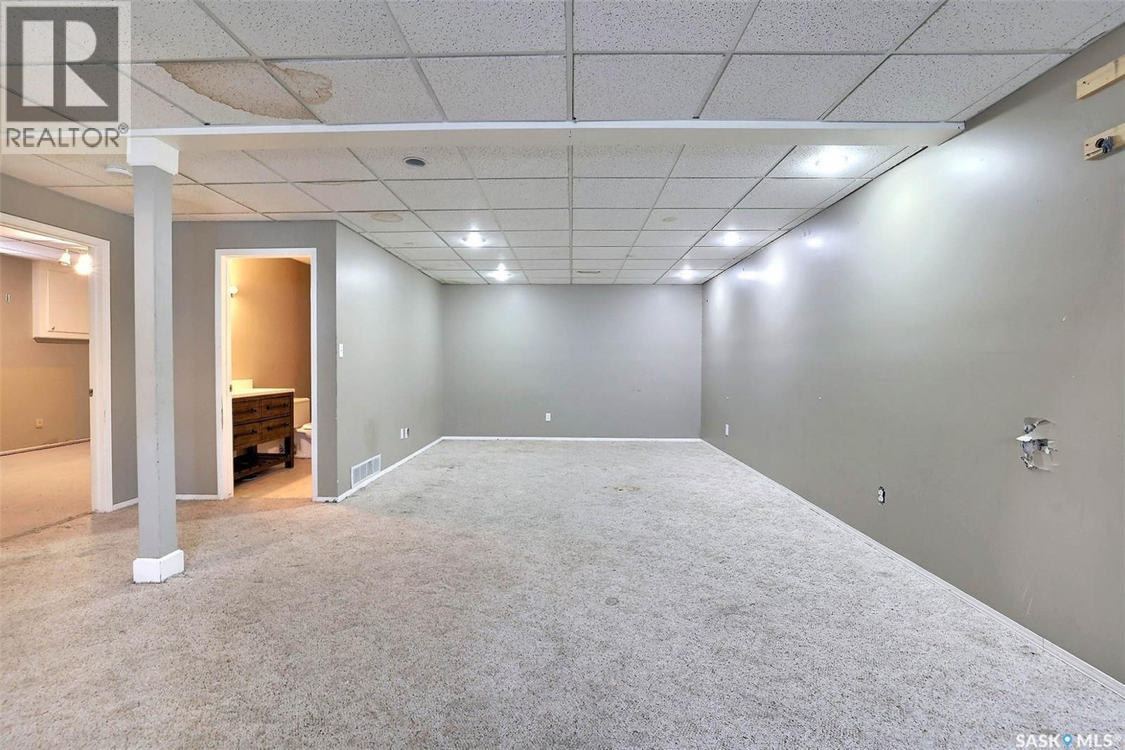 1636 Violet Crescent N, Regina, Saskatchewan  S4X 4L7 - Photo 24 - SK030424