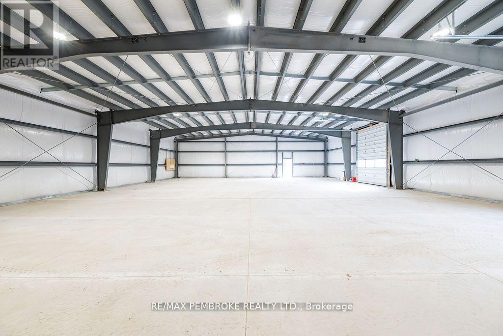 99 Industrial Avenue, Petawawa, Ontario  K8H 2W8 - Photo 11 - X12891116