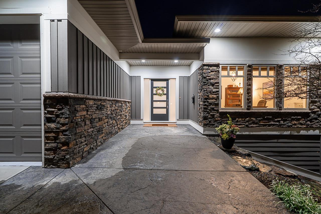 111 51075 FALLS COURT|Eastern Hillsides, Chilliwack, British Columbia