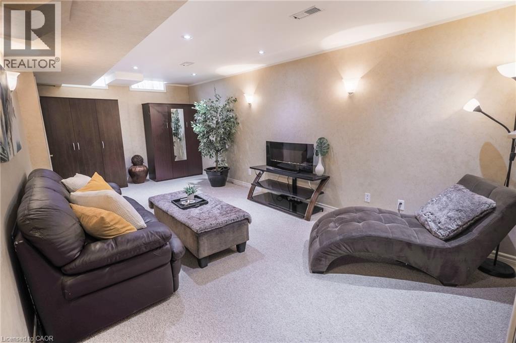 11 Tomahawk Drive, Grimsby, Ontario  L3M 5G4 - Photo 25 - 40811786