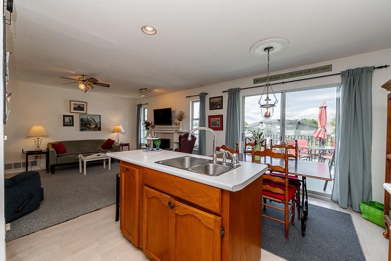 7652 Sapphire Drive, Sardis West Vedder, Chilliwack, British Columbia  V2R 3A7 - Photo 14 - R3095215