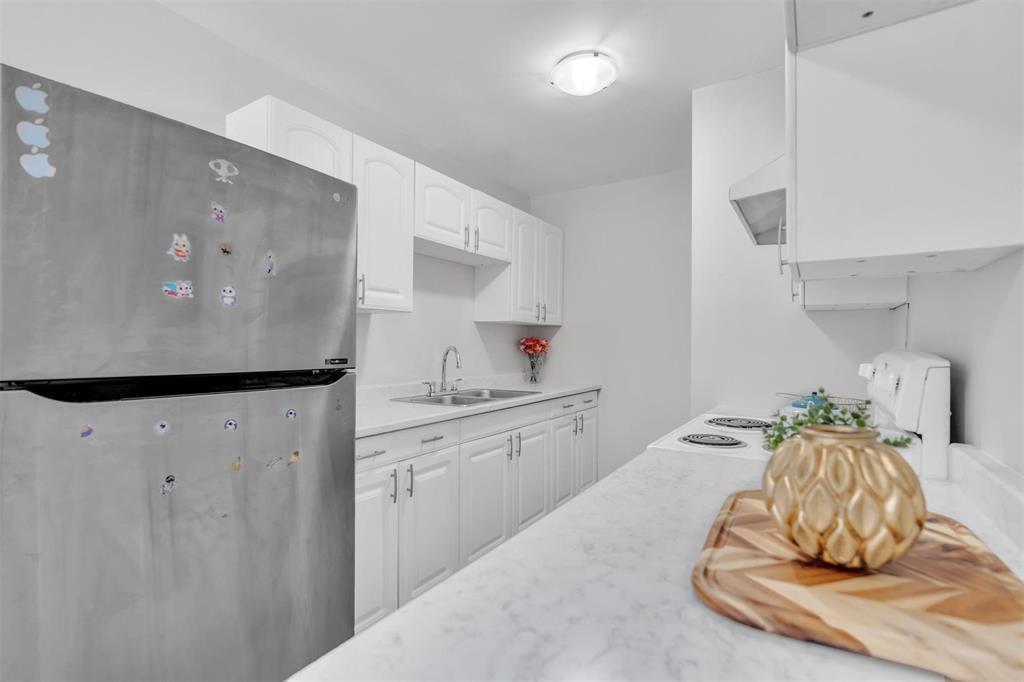 39 Marlow Court, Winnipeg, Manitoba  R2P 0A5 - Photo 8 - 202604869