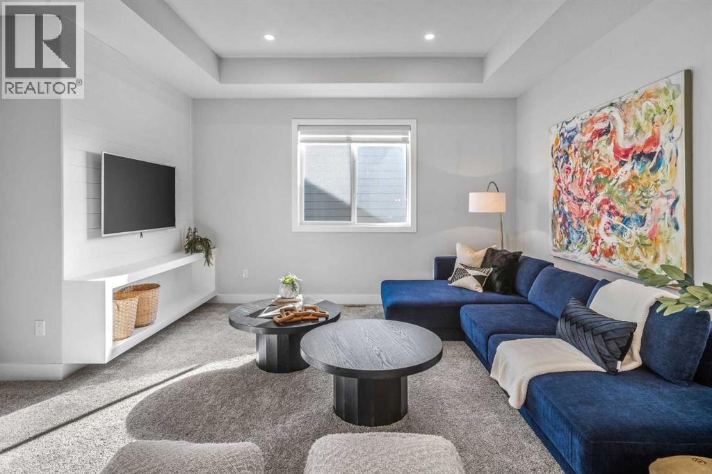 27 West Grove Place Sw, Calgary, Alberta  T3H 1Z4 - Photo 26 - A2292466