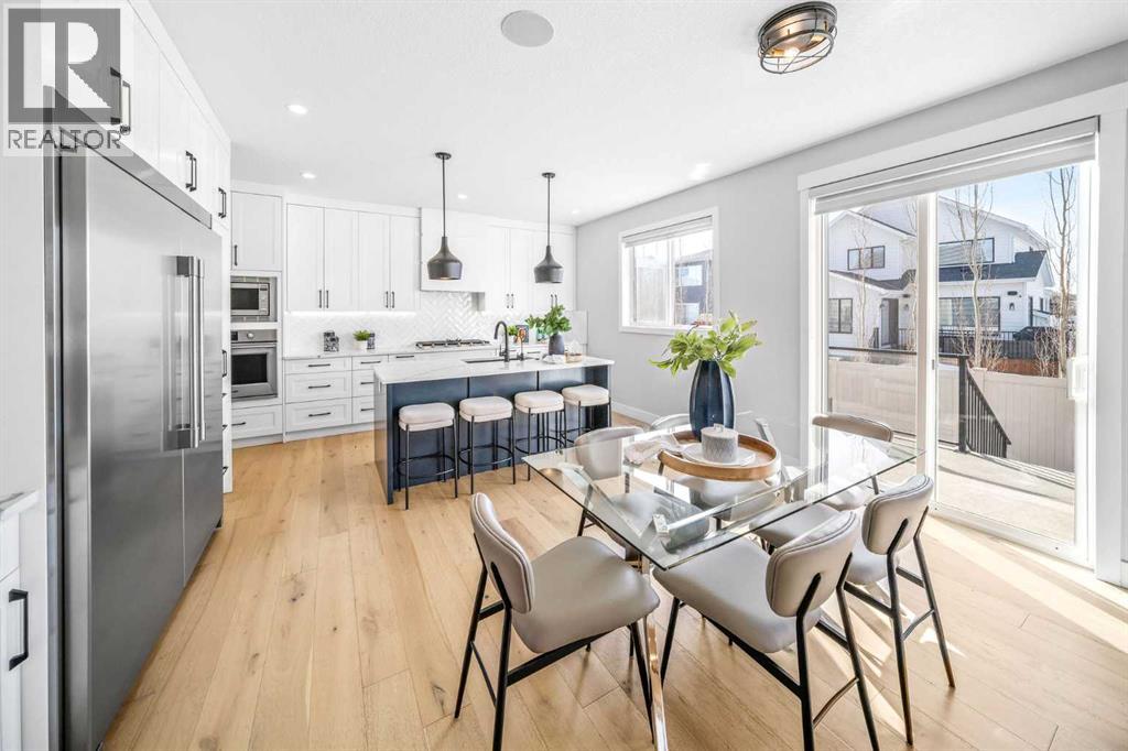 27 West Grove Place Sw, Calgary, Alberta  T3H 1Z4 - Photo 6 - A2292466