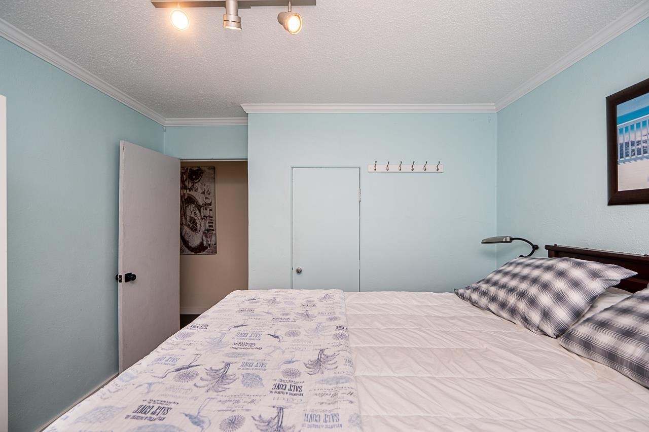 3742 204 Street, Langley, British Columbia  V3A 1X4 - Photo 24 - R3092011