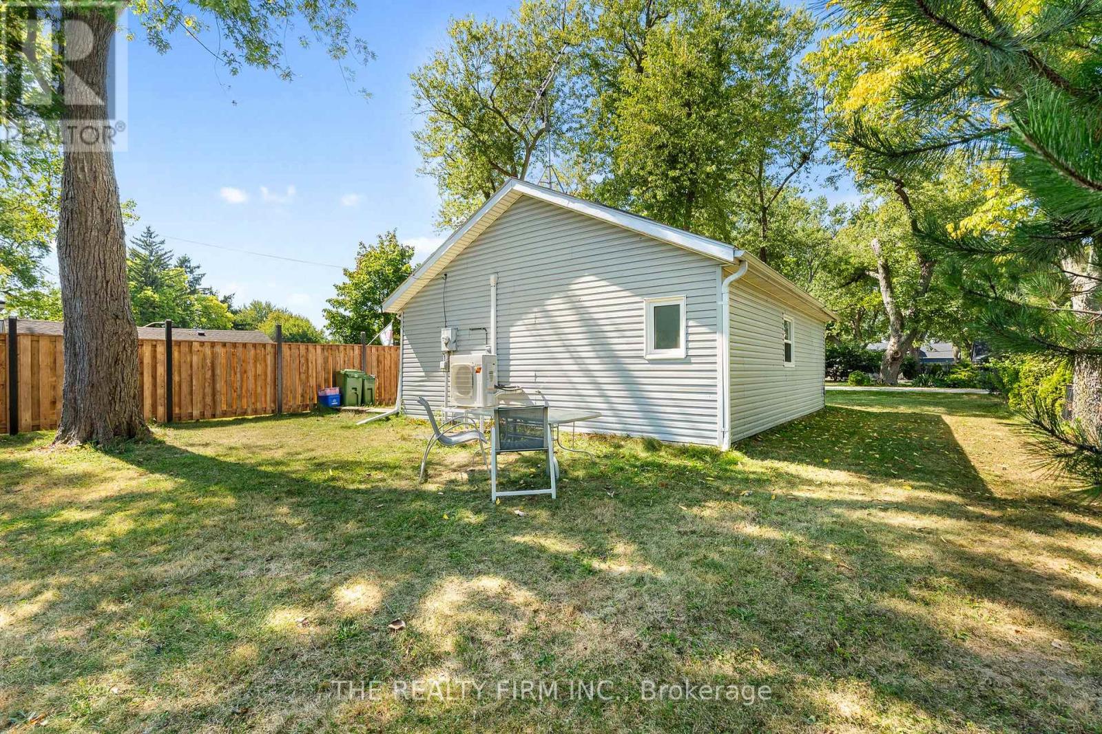 144 Lincoln Court, Essex, Ontario  N0R 1G0 - Photo 30 - X12892460