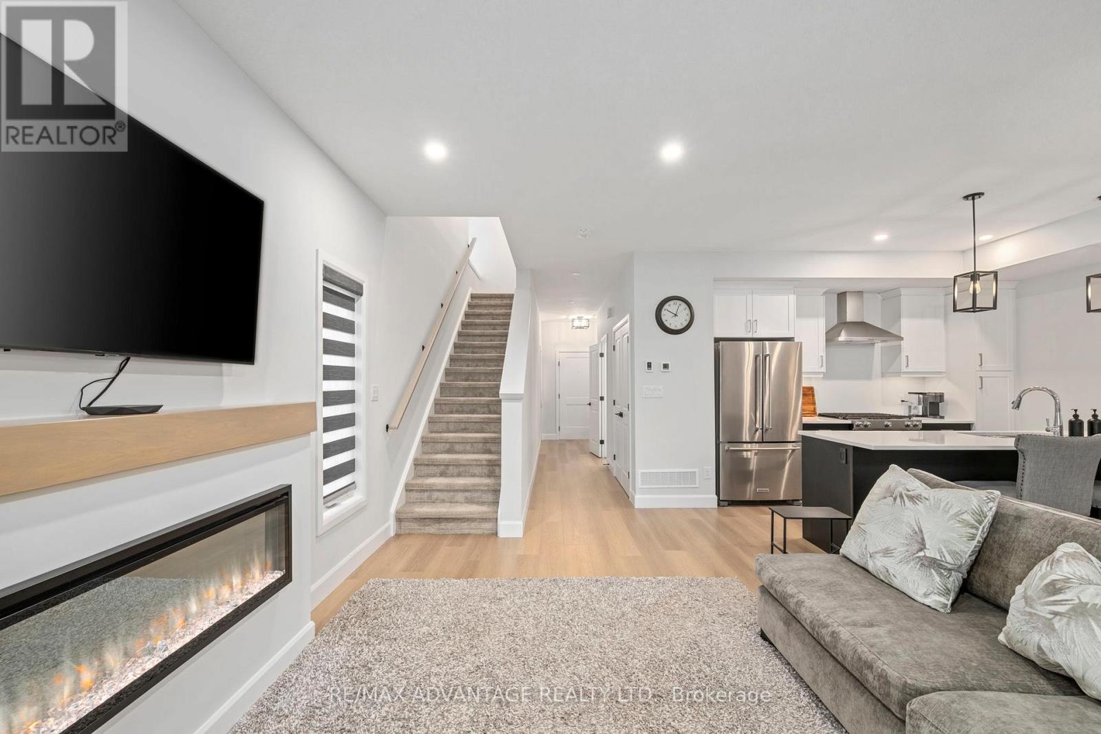 231 Bowman Drive, Middlesex Centre (Ilderton), Ontario  N0M 2A0 - Photo 17 - X12892624