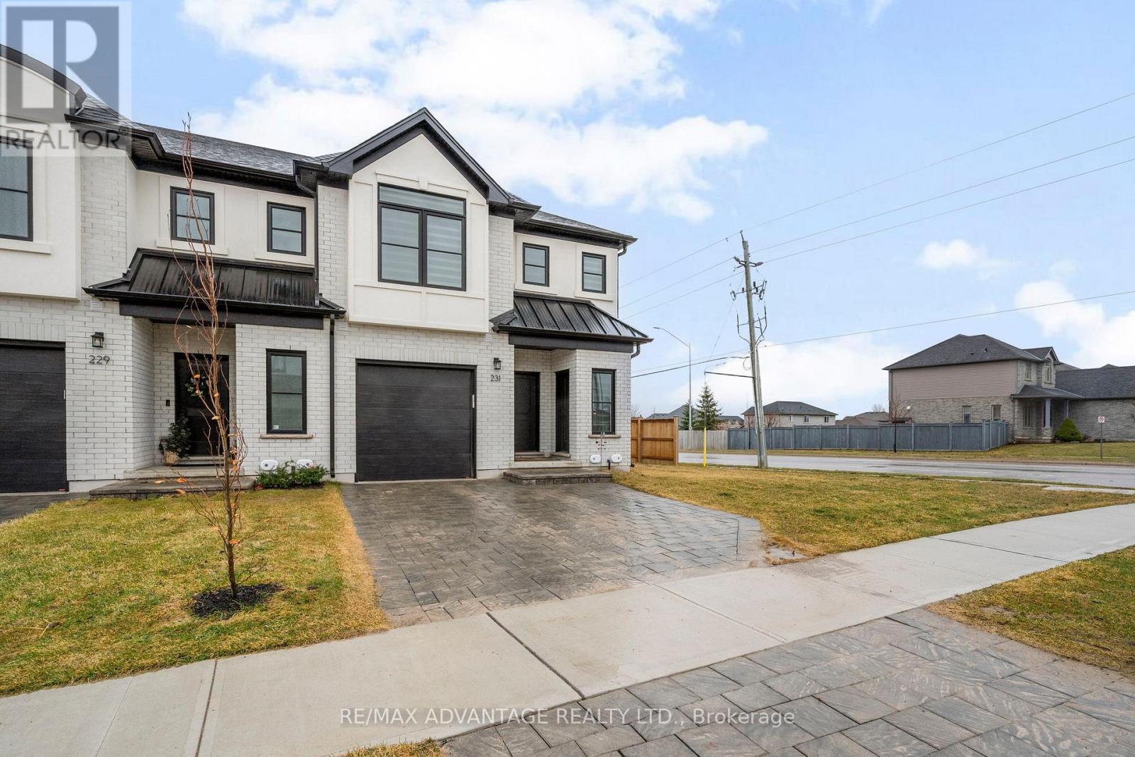 231 Bowman Drive, Middlesex Centre (Ilderton), Ontario  N0M 2A0 - Photo 2 - X12892624