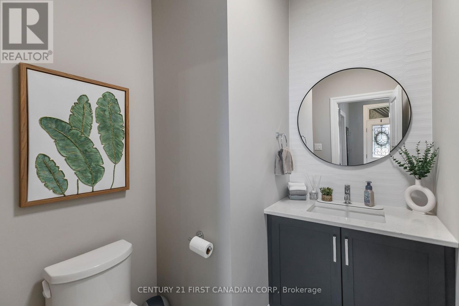 52 Royal Dornoch Drive, St. Thomas, Ontario  N5R 0K3 - Photo 8 - X12892670