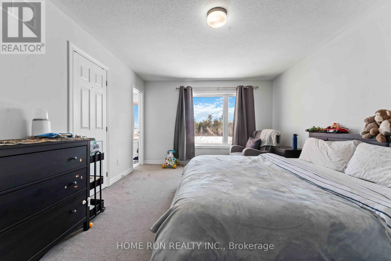 2084 Leinster Circle, Ottawa, Ontario  K2S 2Z5 - Photo 17 - X12892502