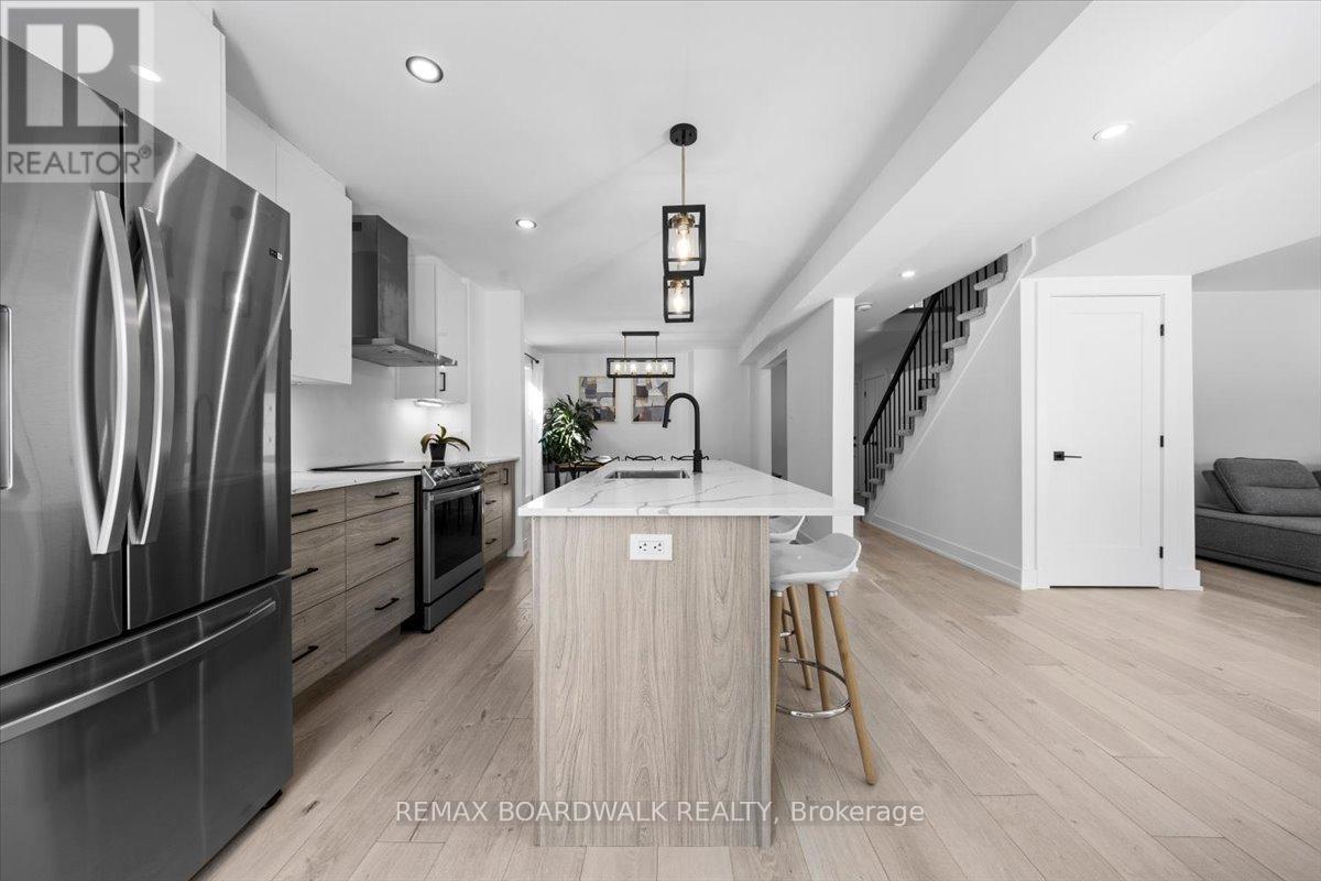 1535 Kamouraska Circle, Ottawa, Ontario  K1C 3J1 - Photo 16 - X12892606