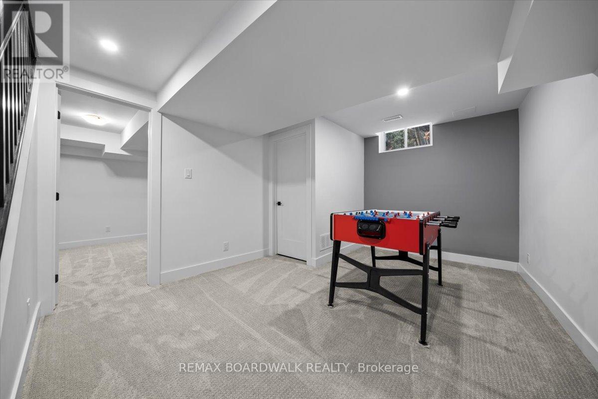 1535 Kamouraska Circle, Ottawa, Ontario  K1C 3J1 - Photo 40 - X12892606