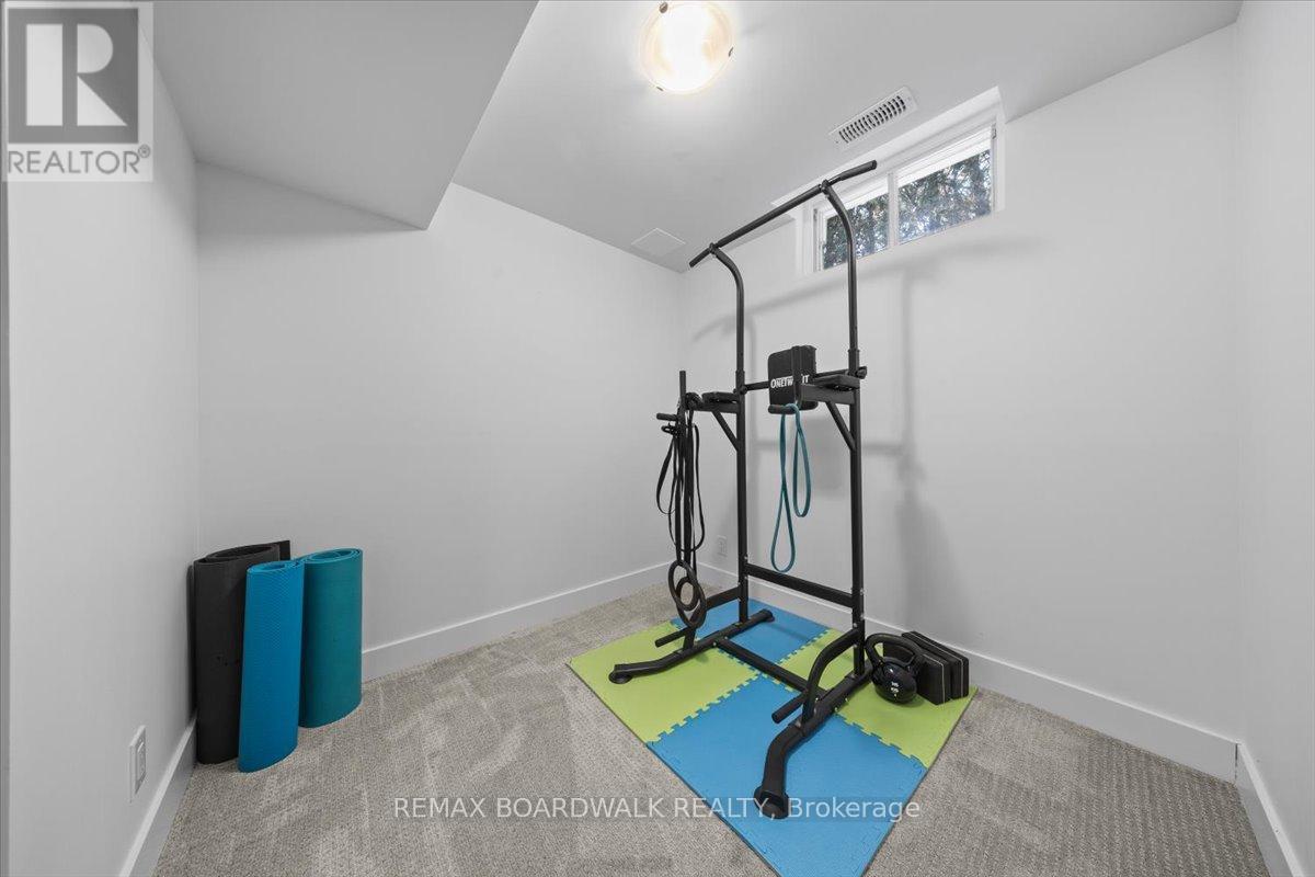 1535 Kamouraska Circle, Ottawa, Ontario  K1C 3J1 - Photo 42 - X12892606