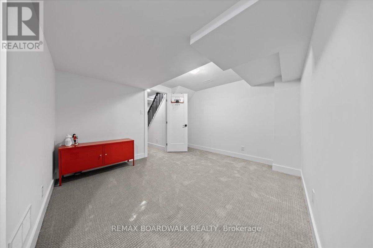 1535 Kamouraska Circle, Ottawa, Ontario  K1C 3J1 - Photo 43 - X12892606