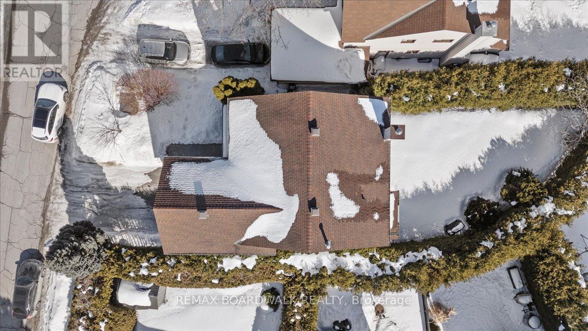 1535 Kamouraska Circle, Ottawa, Ontario  K1C 3J1 - Photo 47 - X12892606