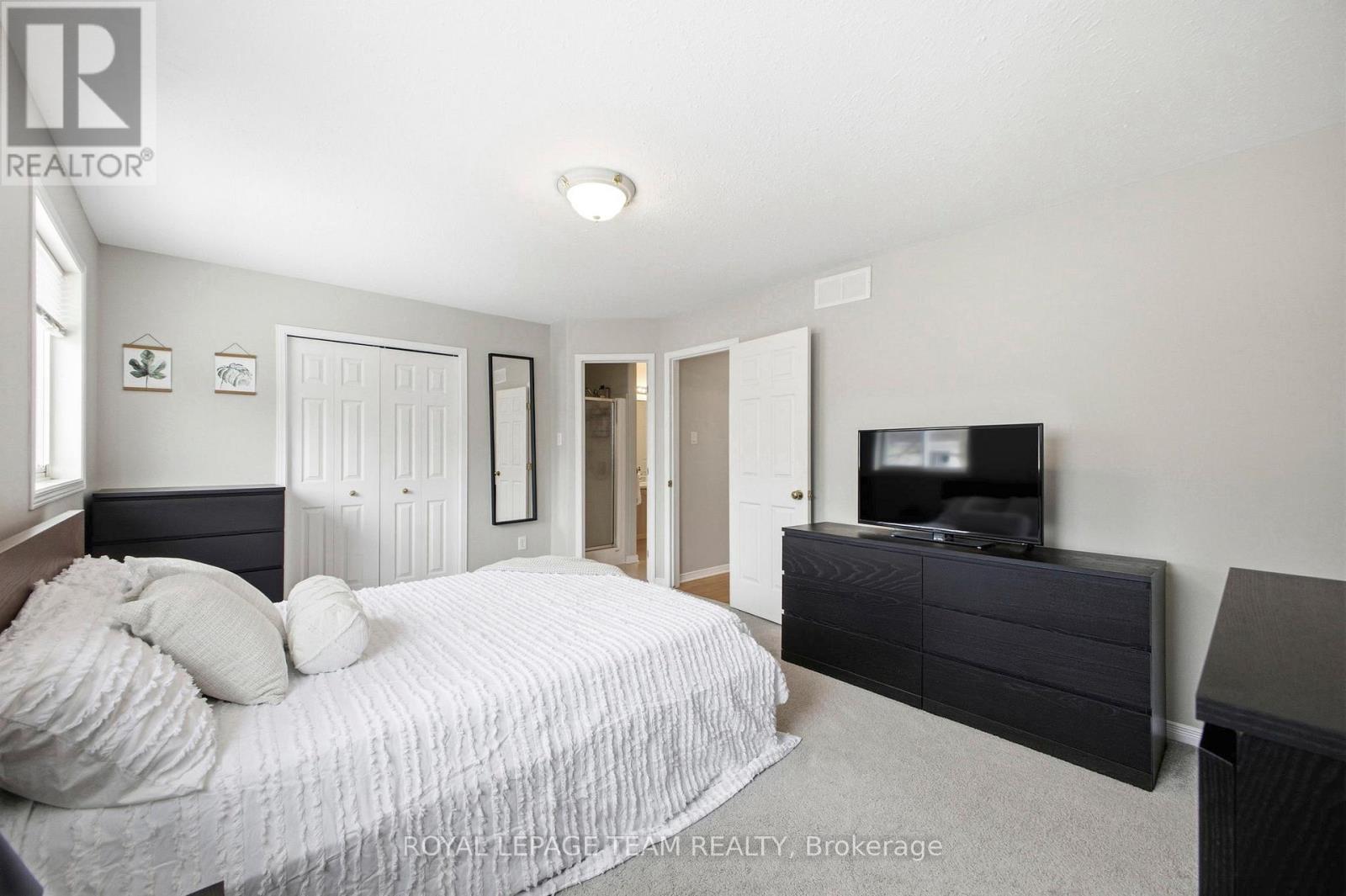 85 Splinter Crescent, Ottawa, Ontario  K2B 1B3 - Photo 22 - X12892690